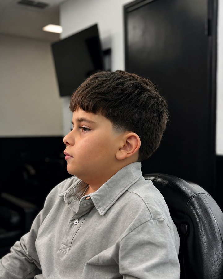 Kid's textured crop with low fade
